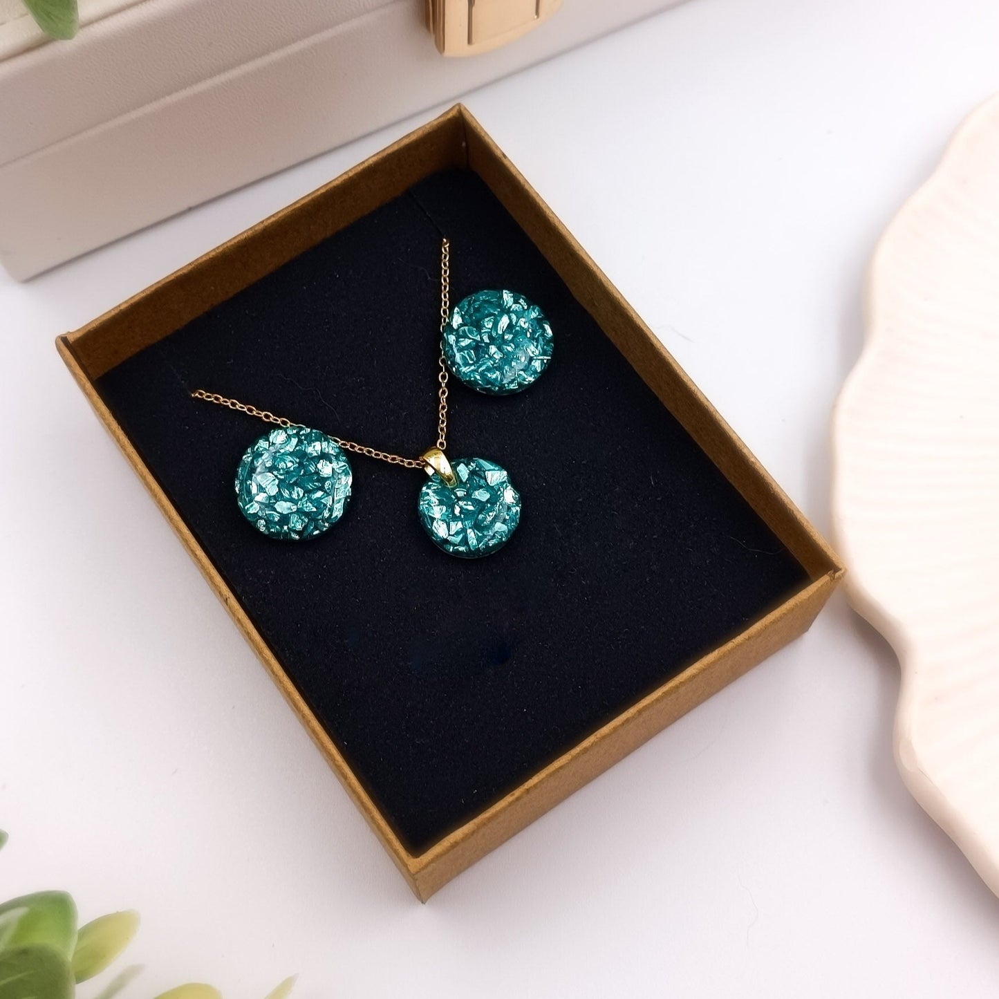 Conjunto Constança II | resina | partículas de vidro