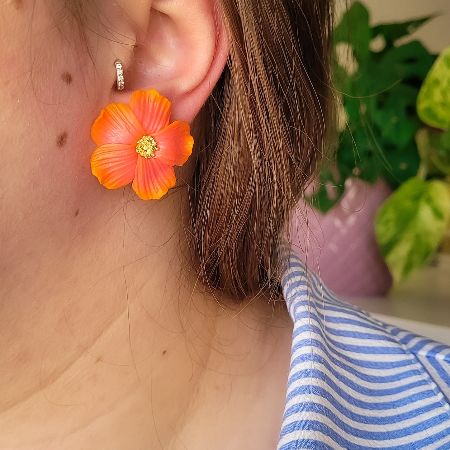 Brincos Lídia | flor | hibisco | polymer clay