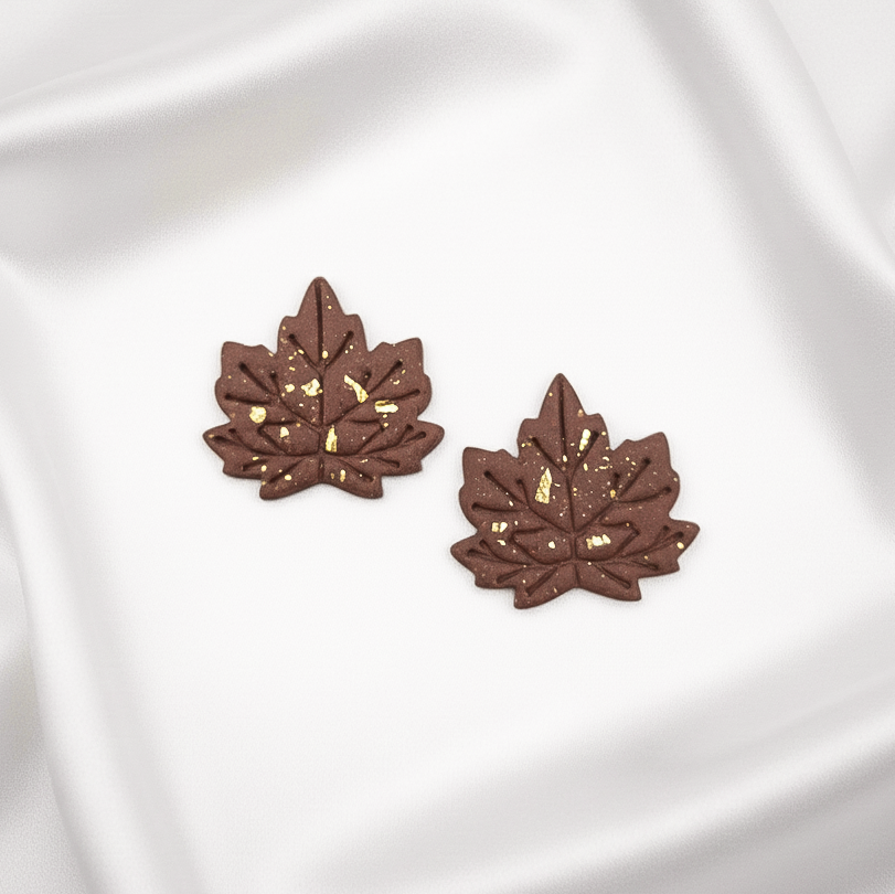 Brincos Mavora | polymer clay | foil