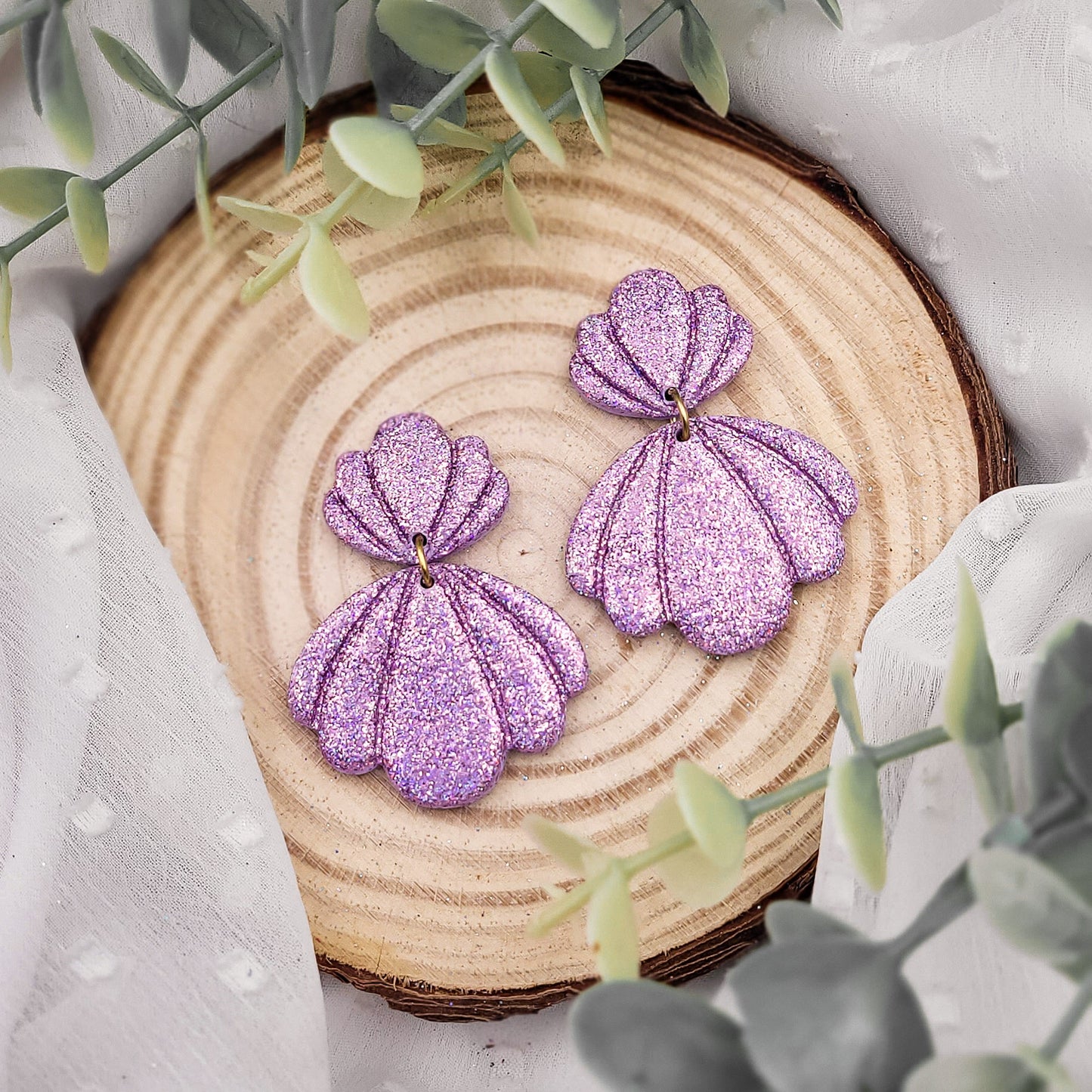 Brincos Vaiana | concha | Glitter | polymer clay